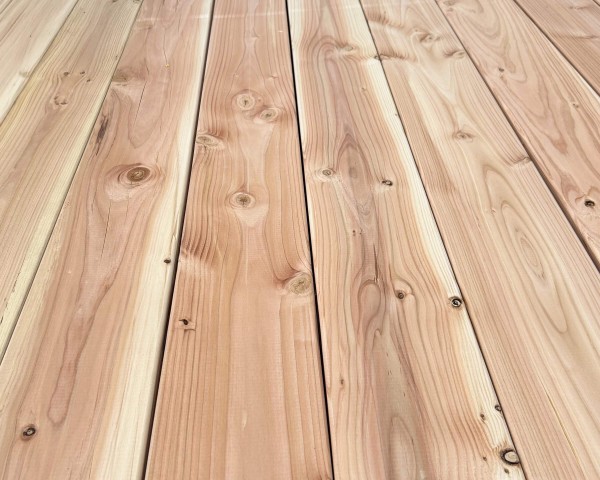 Lames de Terrasse en bois - Douglas - 145 x 27 mm